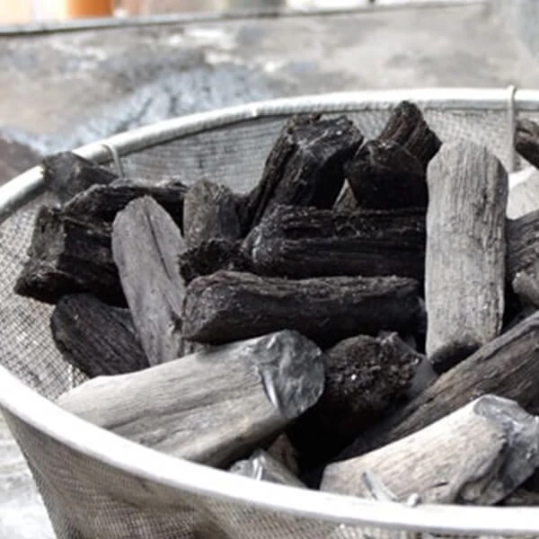 Древесный уголь древесная щепа печь для карбонизации древесного угля пресс экспортер дешевая цена Akina