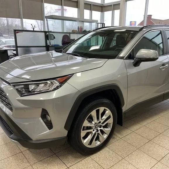 Wholesale sale From For Toyota RAV4 2016 2.0L CVT two-wheel drive fashion version high quality boutique used car
