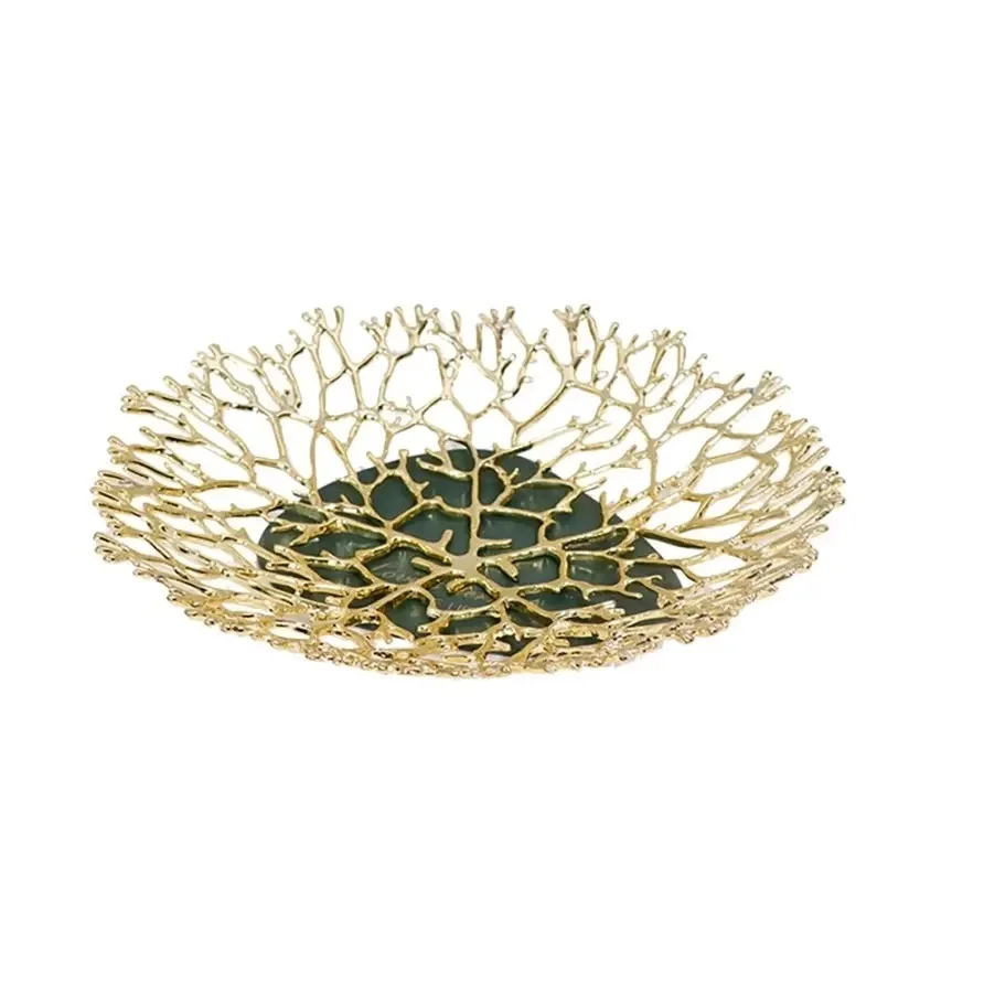 Luxury Gold Plating Metal Decorative Serving Bowl Premium Quality Fruits and Vegetables Bowl Table Decorations New Serving Tray