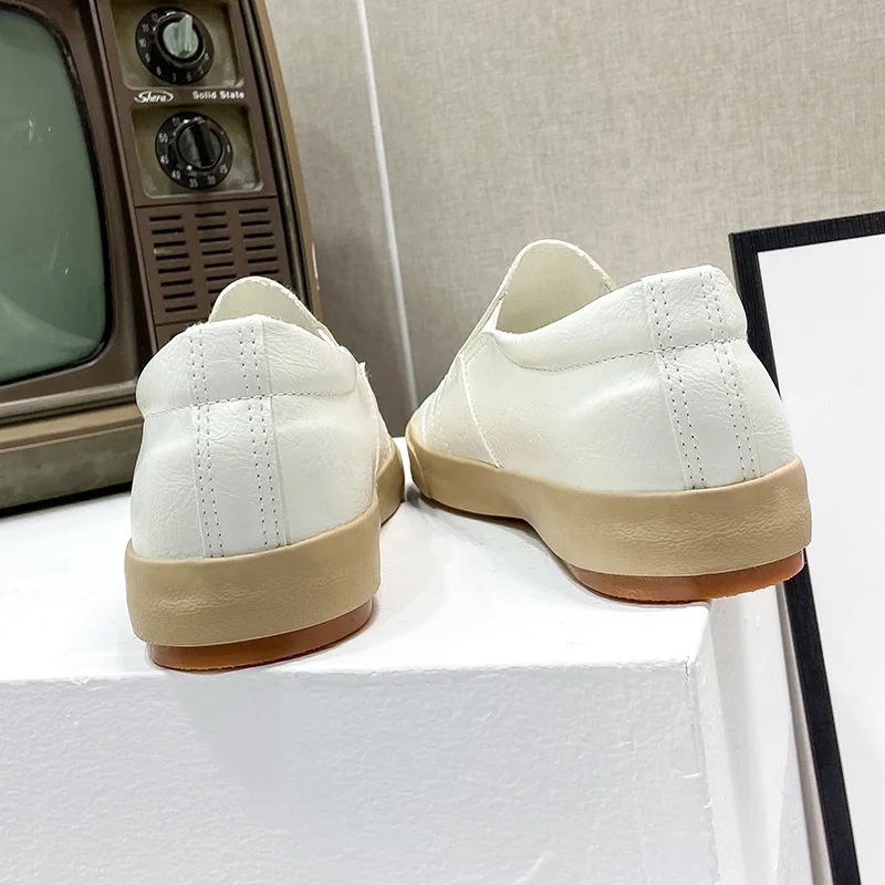 Wholesale Fashion Top Quality Flat Casual Slip-on Walking Leisure Lazy Light Brown Leather Men Loafers Shoes