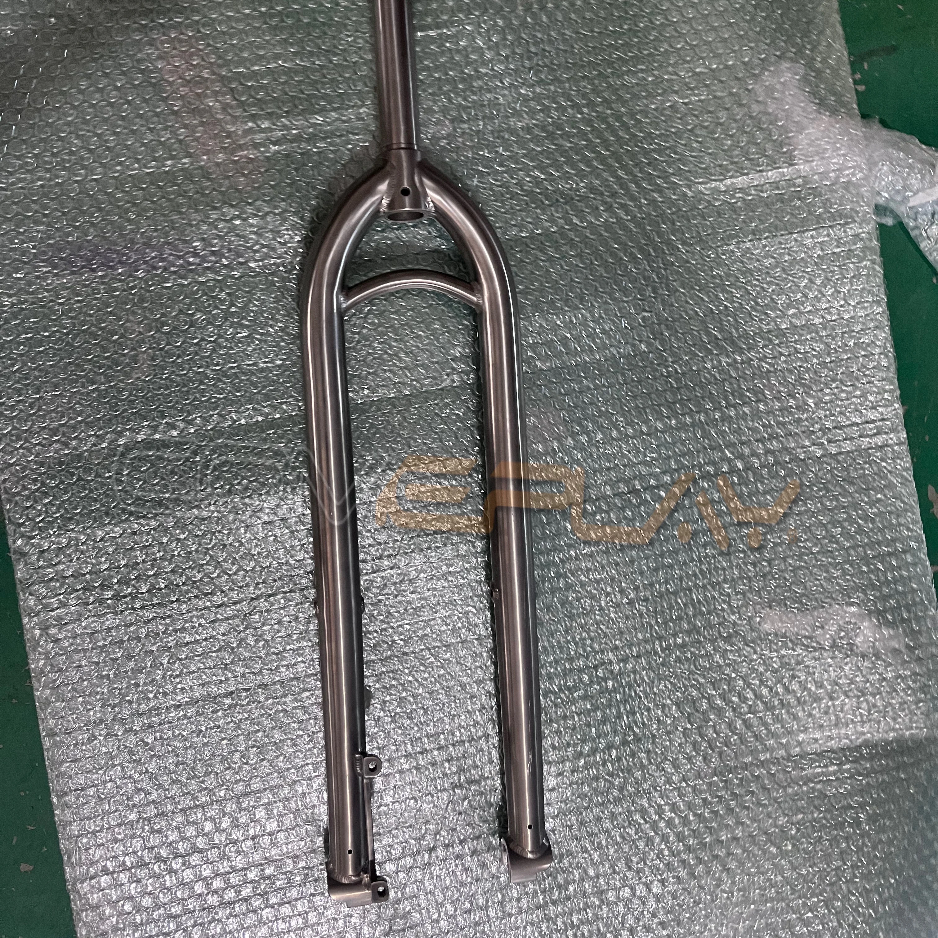 comeplay factory direct titanium Thru-axle fork titanium rigid fork MTB bike road bike travel bike fork