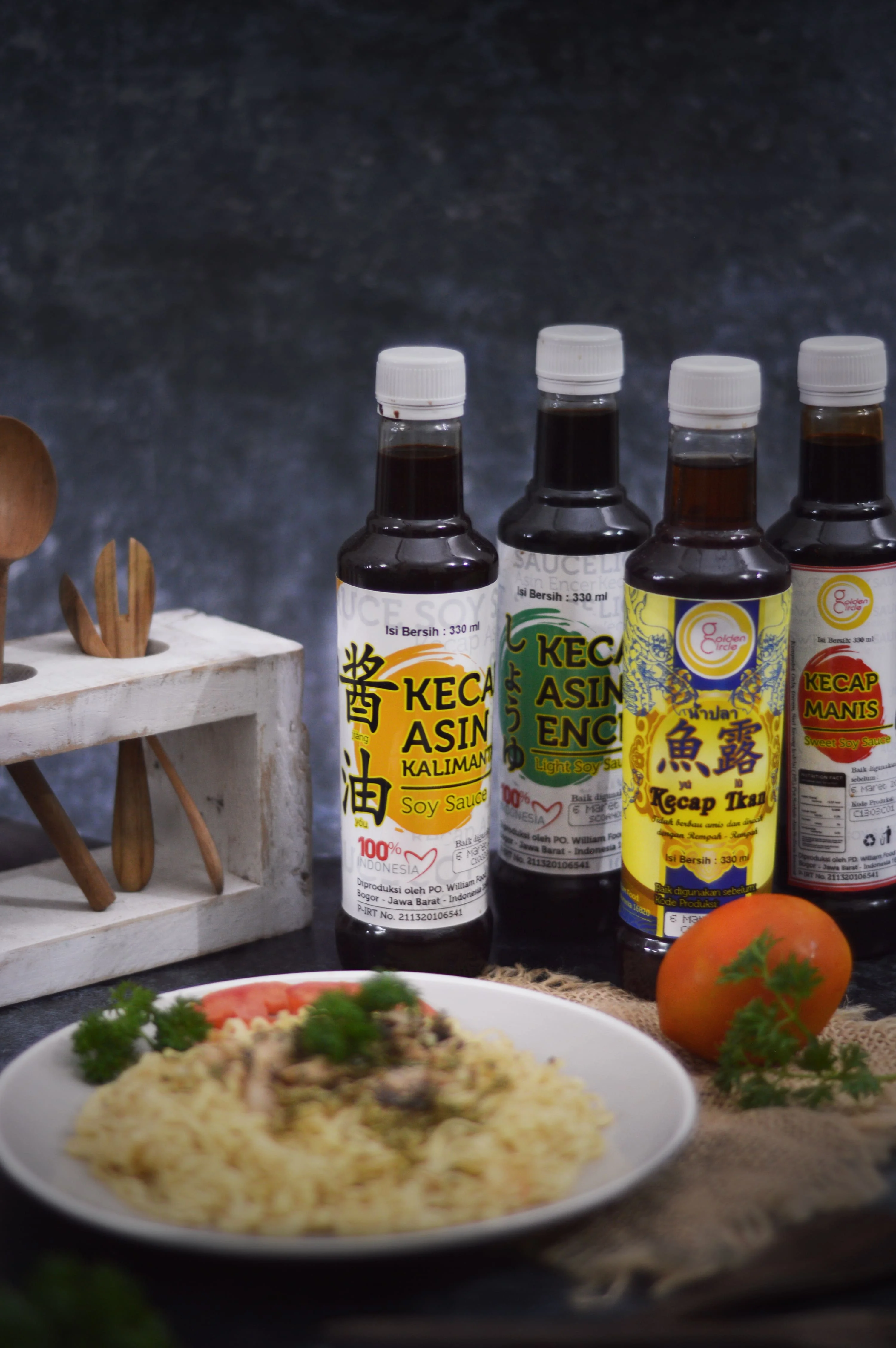 High Quality Premium Borneo Soy Sauce Made From Selected Soybean Direct From Local Farmer For Cooking Food And Soup