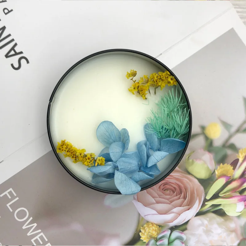Long-Lasting Fragrance Handmade Scented Candles Customizable Label Luxury Vintage black Tin Scented Candle with flower