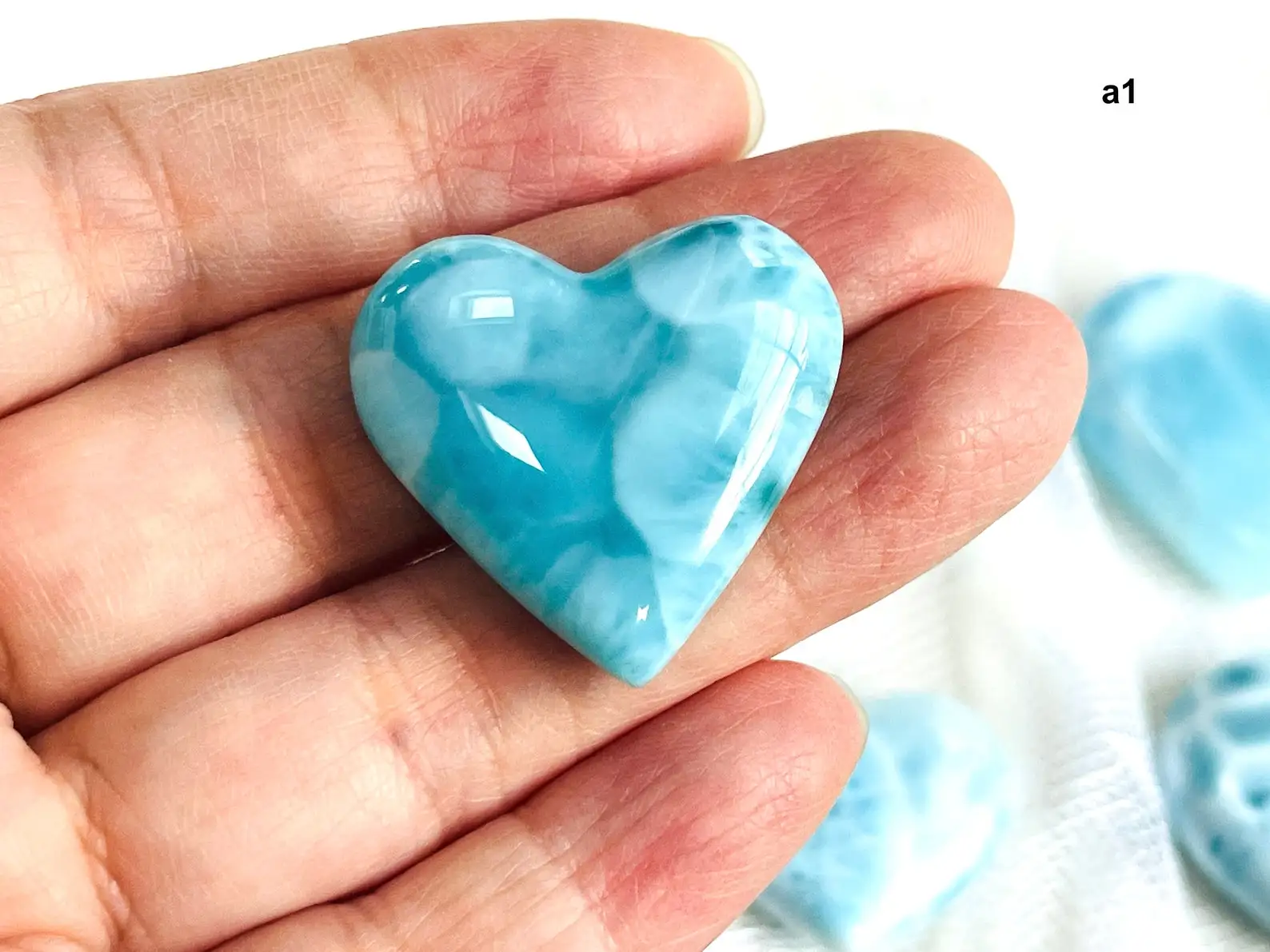 Exclusive Heart Shape  High Grade Top Quality Larimar Gemstone Heart Shape Larimar Stone Natural Loose Stone For Jewelry