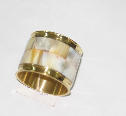 Best Mother of Pearl Inlay Tableware Napkin Ring Dinning Table Decorate with gold MOP Napkin Rings MOP Brass Napkin Ring Plating
