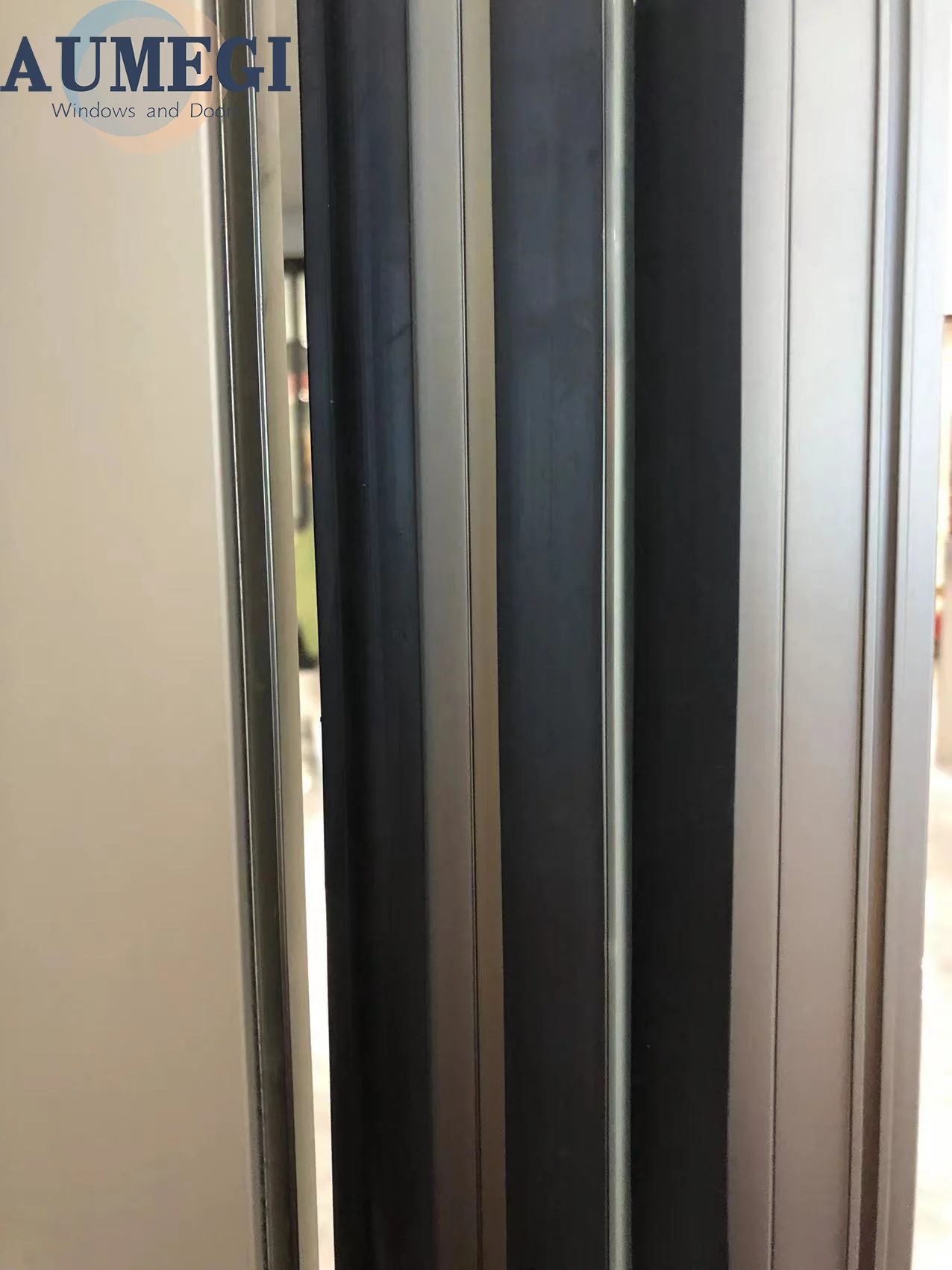 Aumegi  Bi-fold Doors Best Selling Sound Insulation Slim Frame Interior Folding Door Bifold Glass Doors