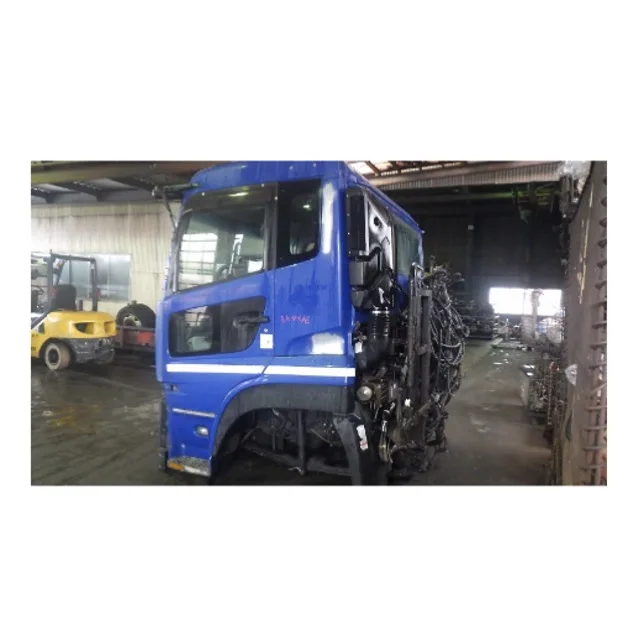 truck cabin cuts Export used truck parts from Japan