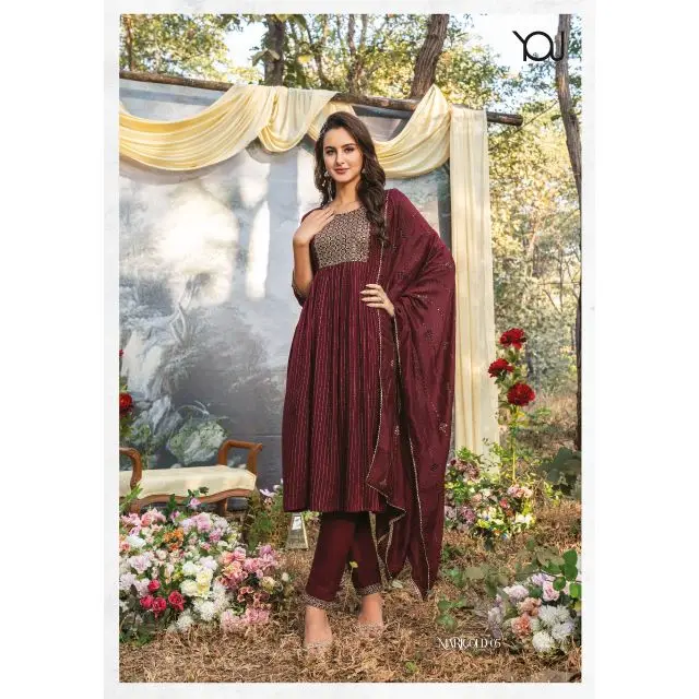 Хорошее качество индийская этническая одежда новинка необычная найра курти с брюками и дупатта женская оптовая продажа из Индии