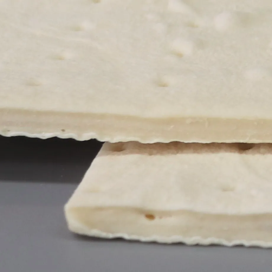 Замороженная пицца тесто тарелка пицца