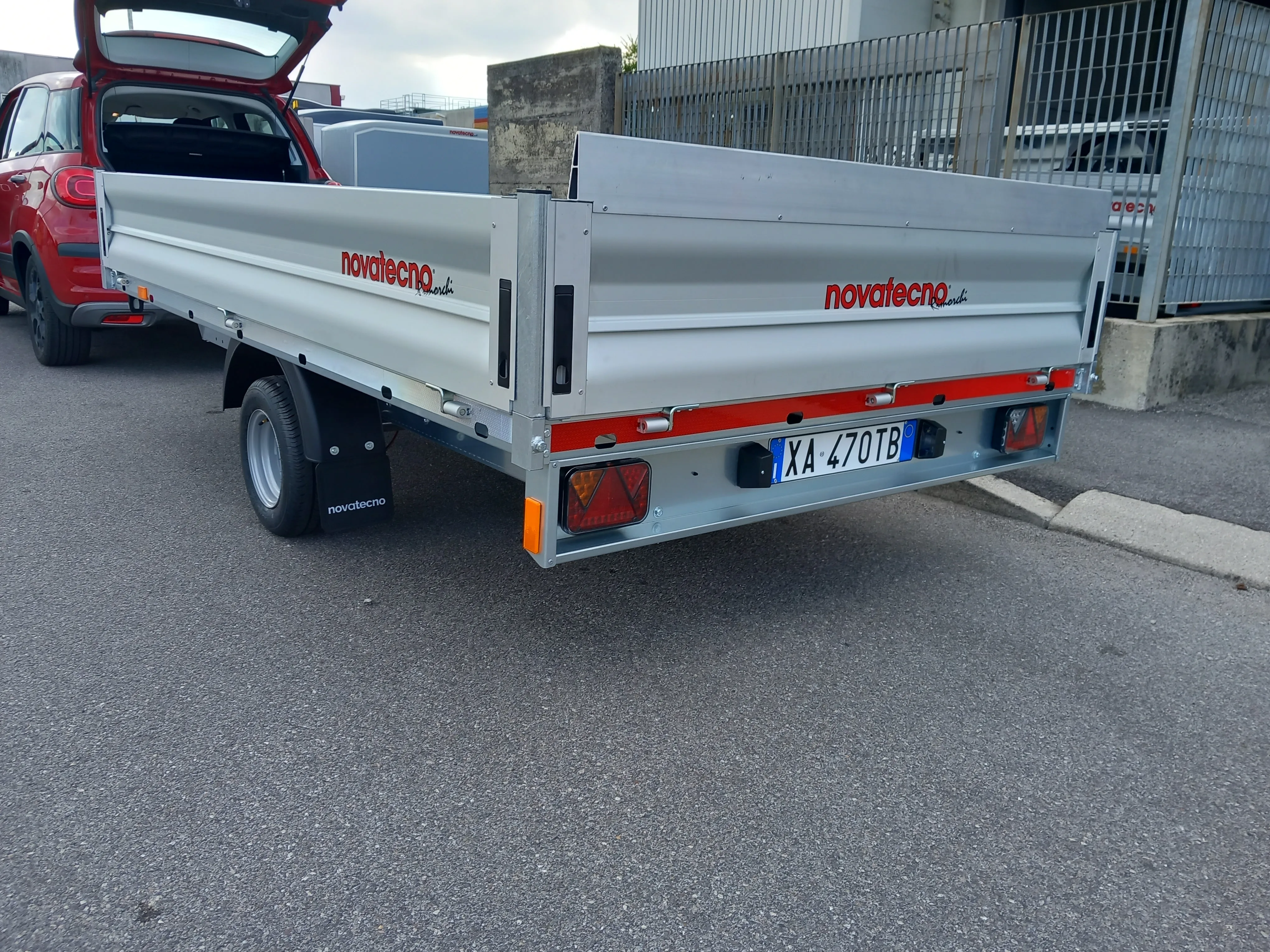 Italian quality trailer 185 MTE 3000 R CF braked for work hobby robust versatile and compact