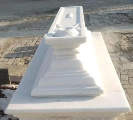 Первоклассное надгробие из белого мрамора во Вьетнаме Современная полированная плита для наружного надгробия потерянных