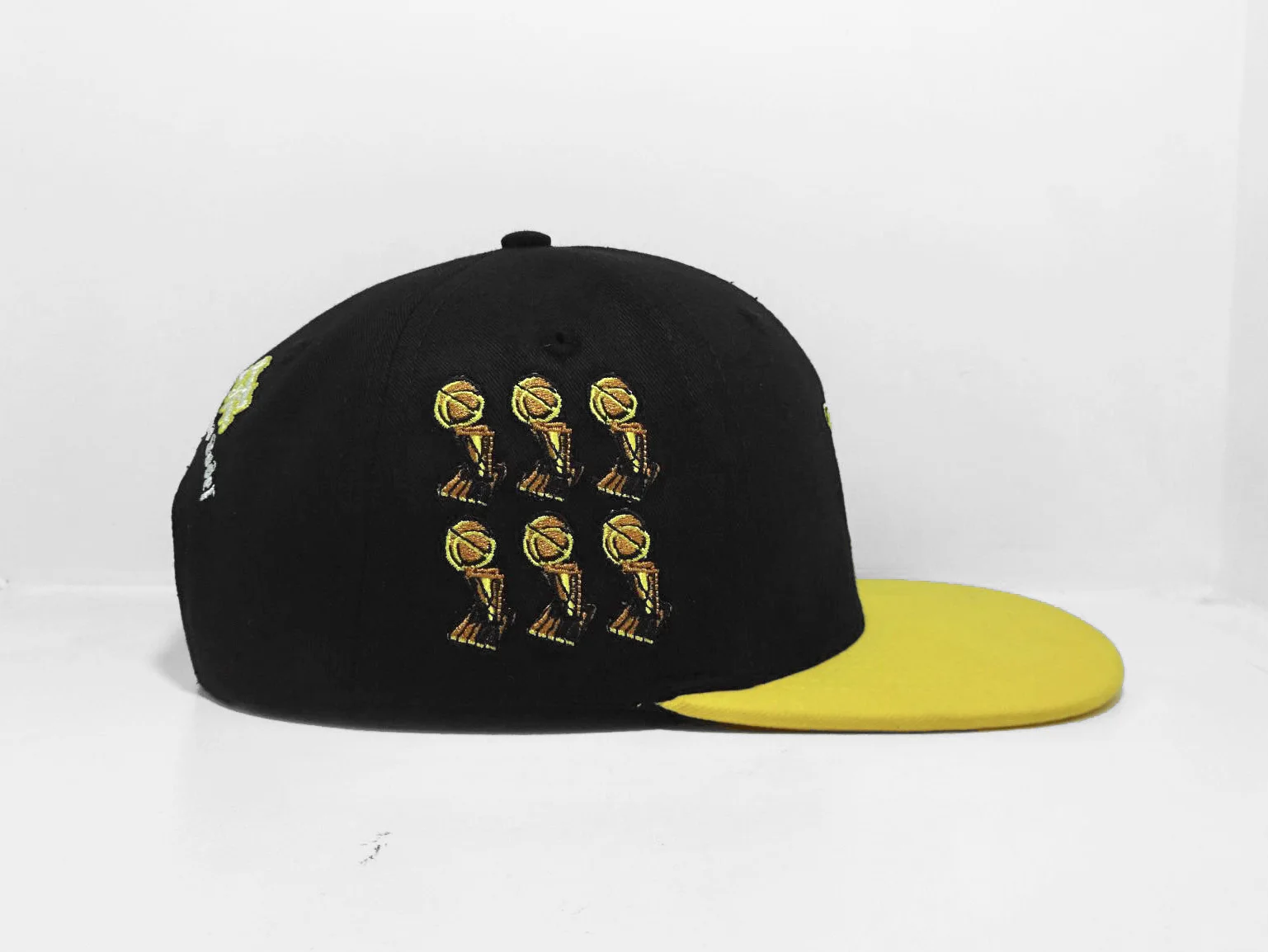 New Arrival Fashion Woven Patch With Cute Animal Or Custom Personalized Logo SnapBack Hat 6 Panel Structured Form Flat Brim