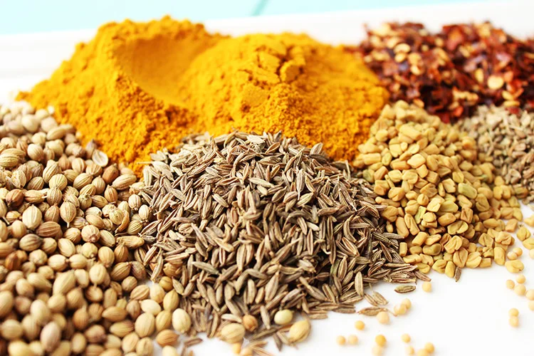 Curry Powder Indian Spices and Herbs at Best Price