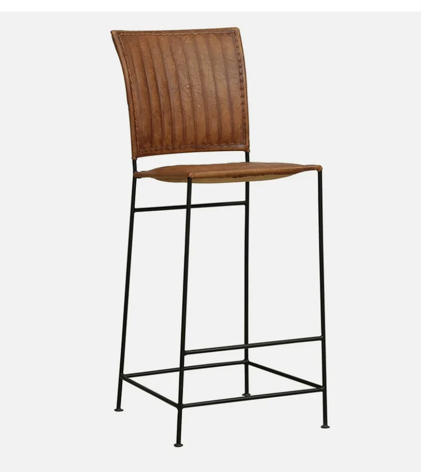 Кожаный барный табурет в коричневом цвете с черной отделкой