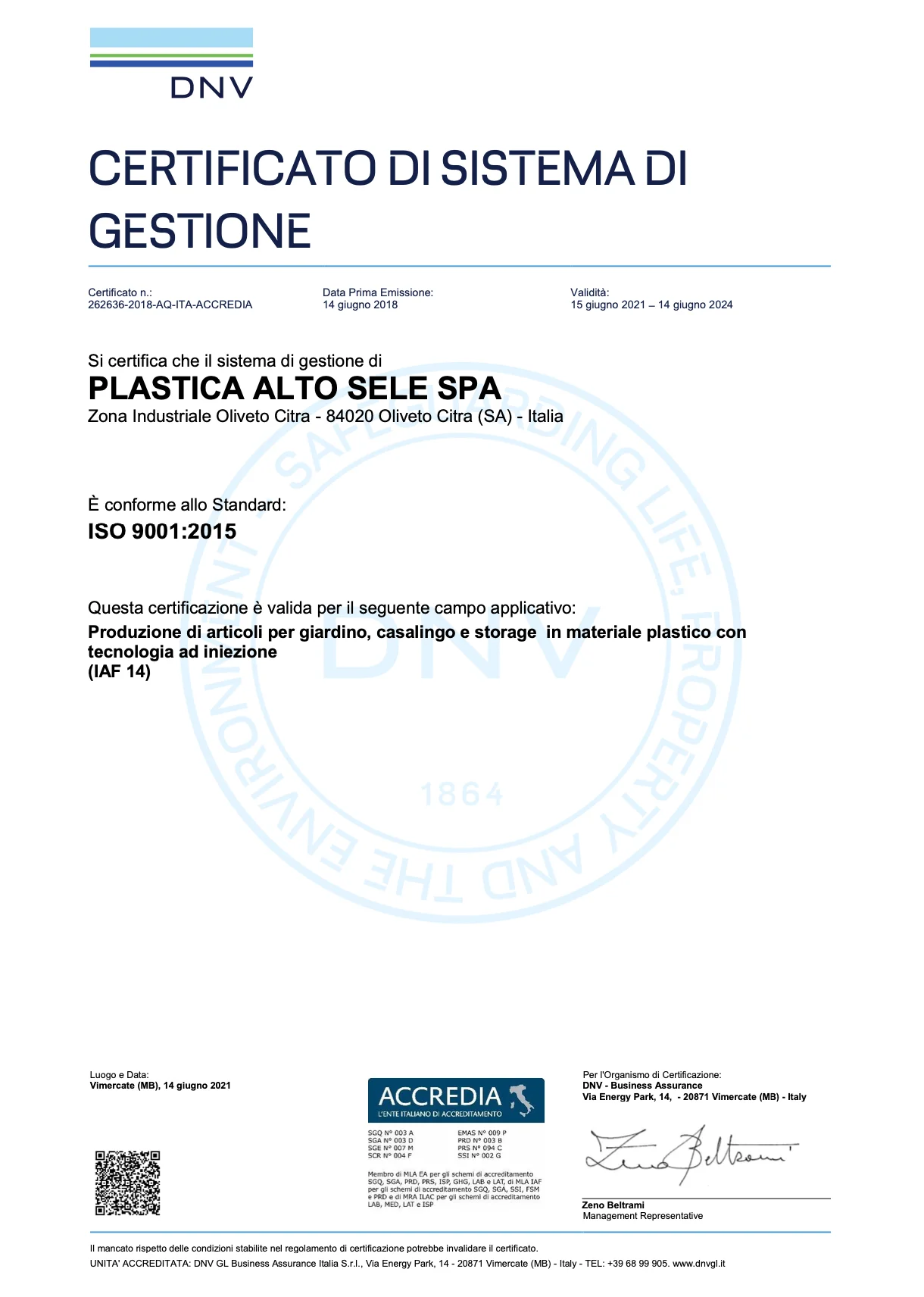 Italian-Made High Quality Outdoor Furniture Eco-Friendly Tropical Style Garden Set with Plastic and Bamboo Sofa for HORECA