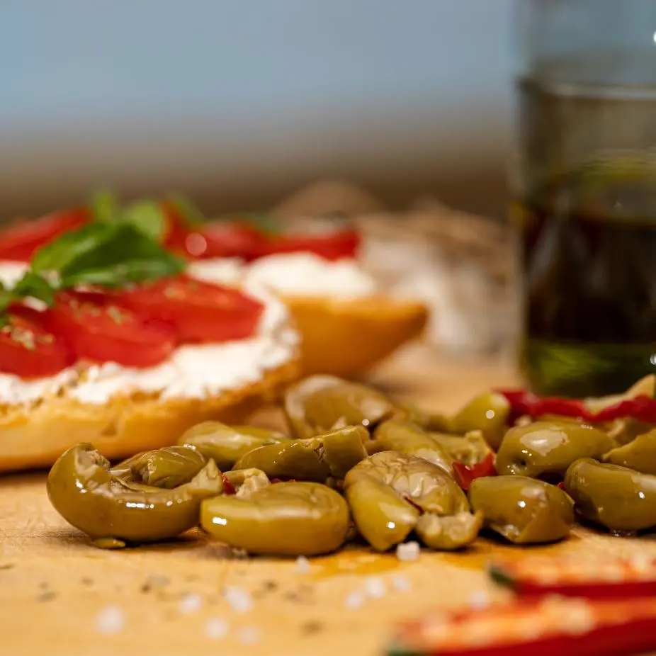 Сделано в Италии, калабрийские зеленые оливки без косточек, ручной работы премиум качества (460 г), древний рецепт Tutto Calabria