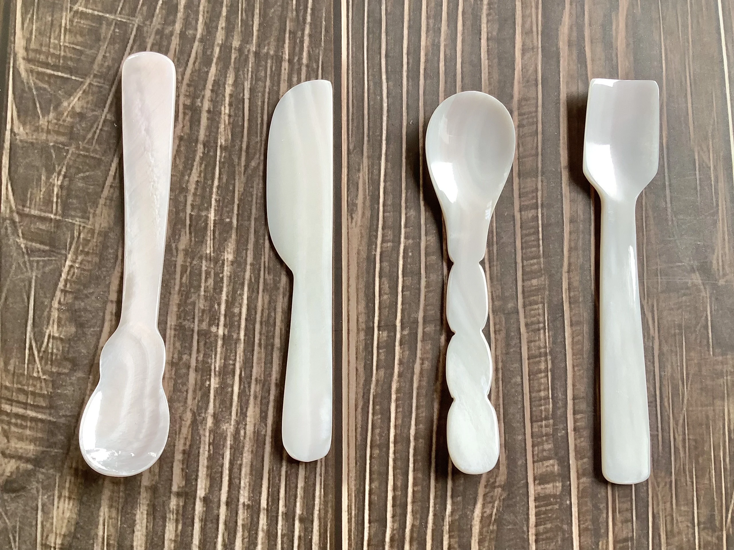 Handmade Serving Spoons Seashell Spoon for Dining Home Decor OEM Design in Vietnam Factory