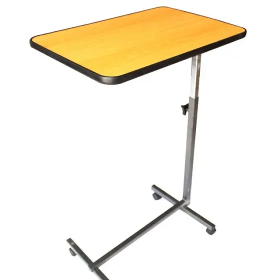 Коричневый стол