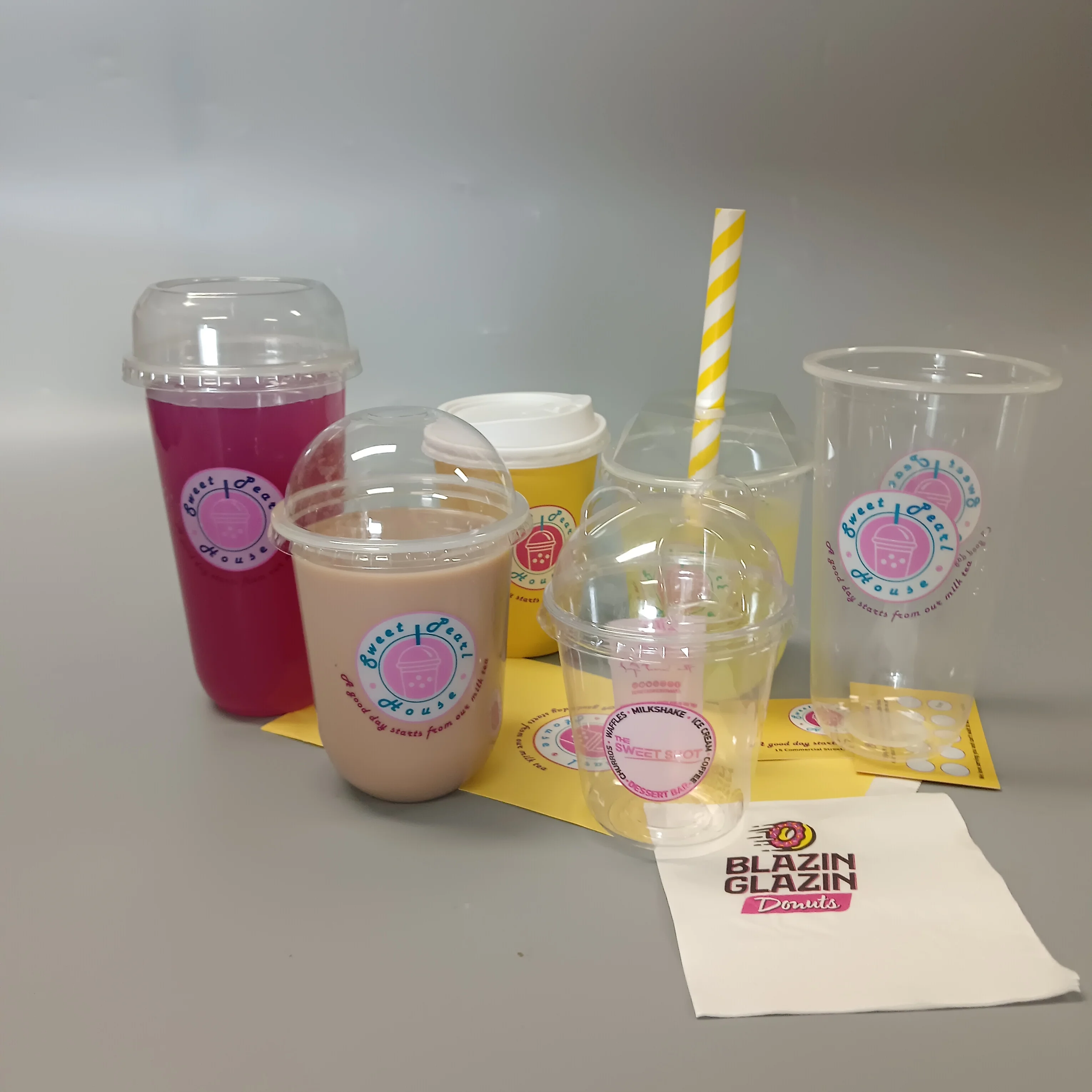 Eco-friendly disposable cups for parties wholesale cheap accept customization different sizes coffee cups cups for drink