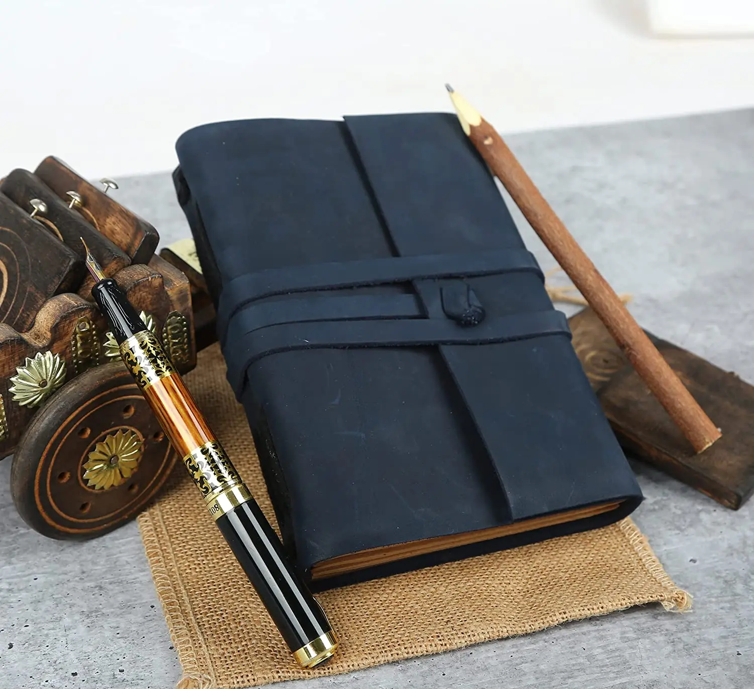 New Color Leather Bound Journal For Men & Women Writing Poetry Writing Prayer Vintage Leather Dairy Notebook