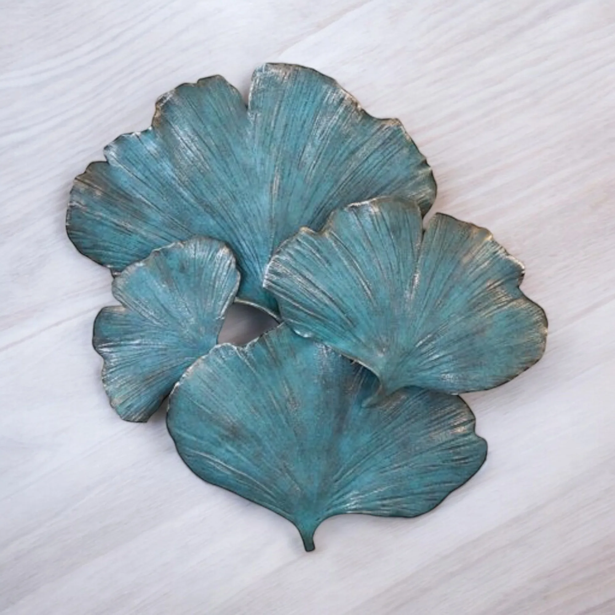 Modern Luxury Aluminium Leaf Wall Art Handcrafted Metal Decorative Piece Living Room Framed Hanging Wholesale Manufacturer