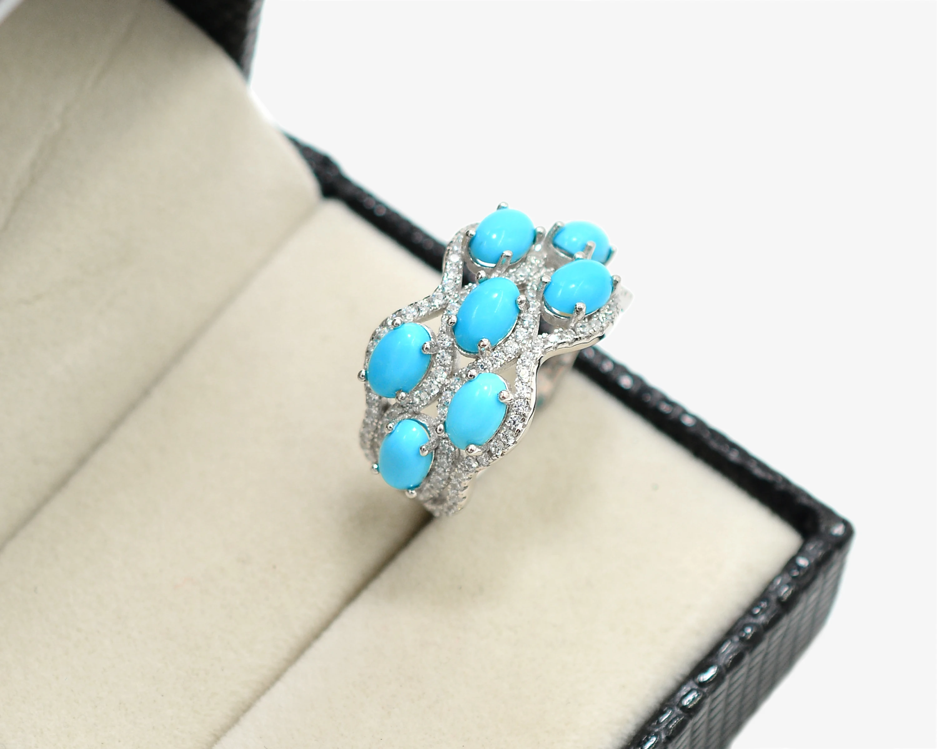 Top Trending 6x4 MM Oval Cut Natural Sleeping Beauty Turquoise Gemstone 925 Solid Silver Women Ring Wedding Jewelry Supplier