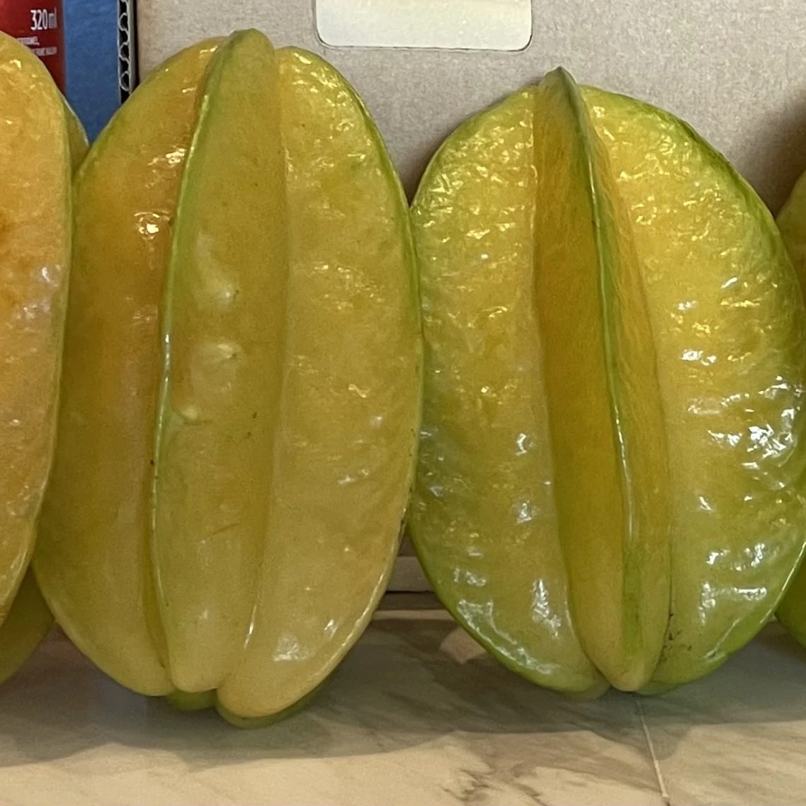 Hot Selling Fresh Starfruit Carambola from Malaysia Export Halal HACCP Premium Organic Malaysia Fruit High Grade Dry Fruits