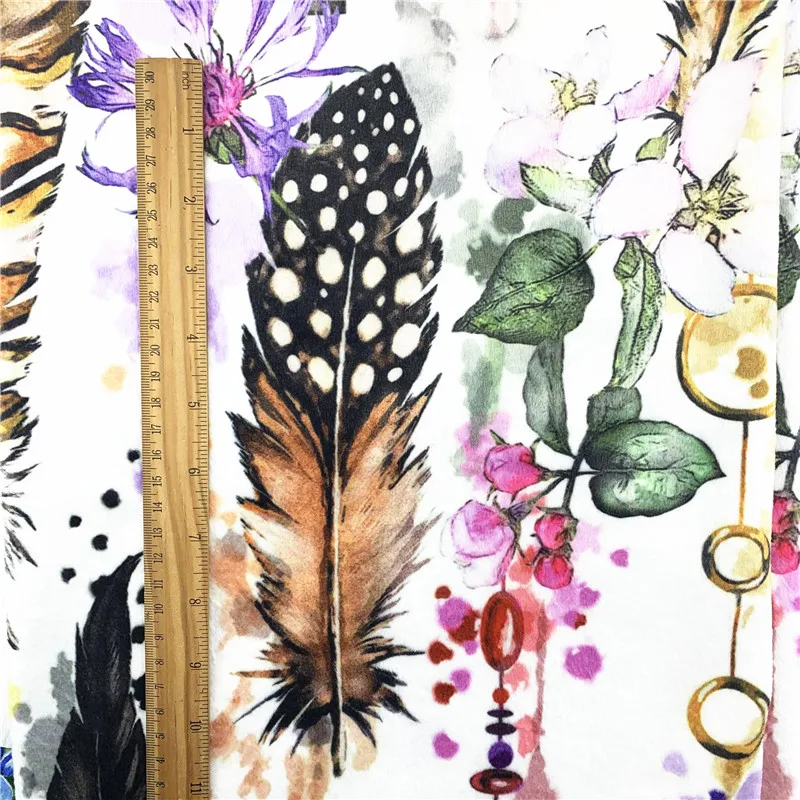 Top Quality Custom printed Cartoon minky Blanket Fabric for Baby Sleepwear