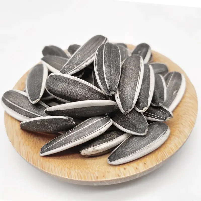 Top grade dry bakery price of hulled sunflower seeds