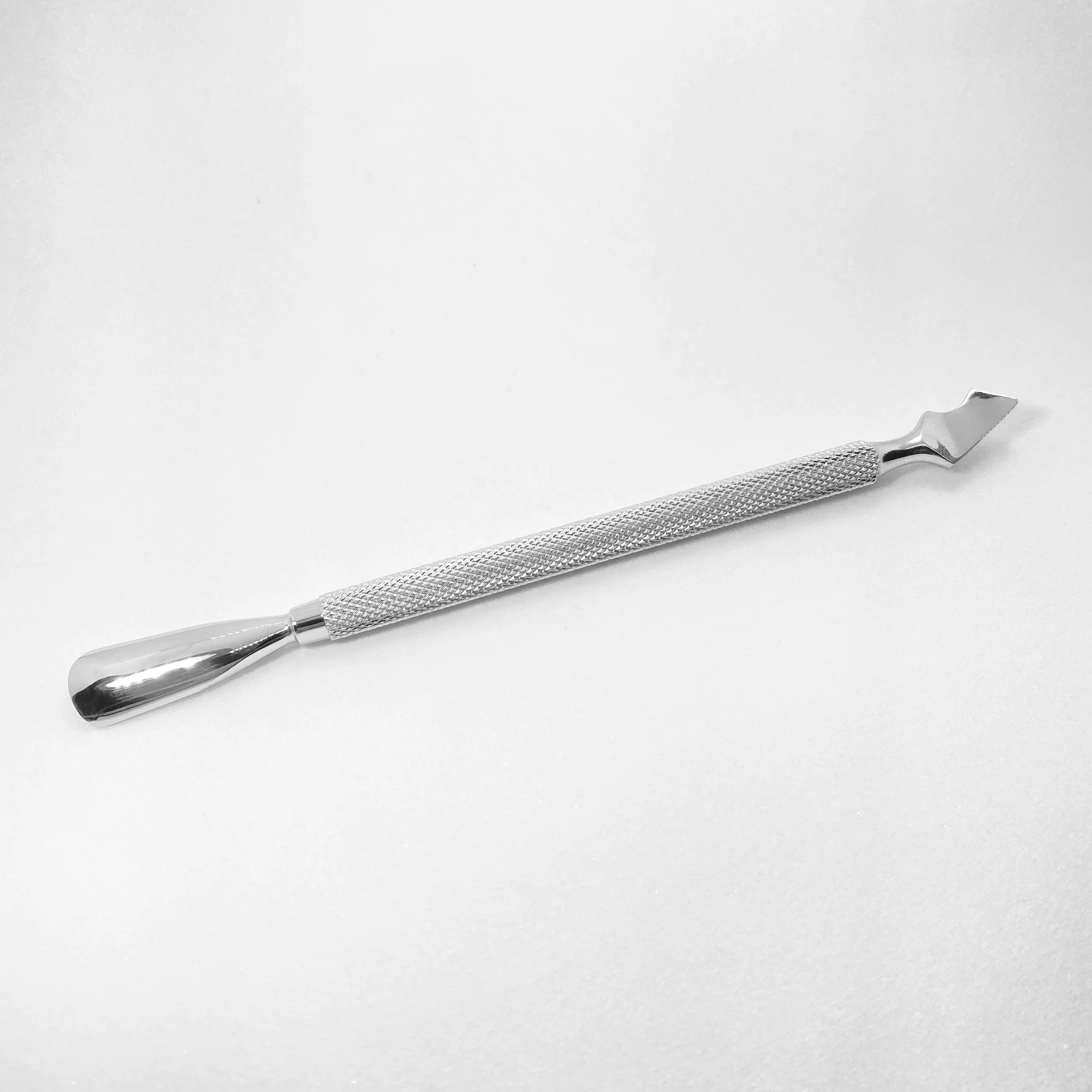 Double Sided Stainless Steel Cuticle Pusher Manicure Tool for Nail Art Spoon Remover Cutter Nipper Meeting Export Standards