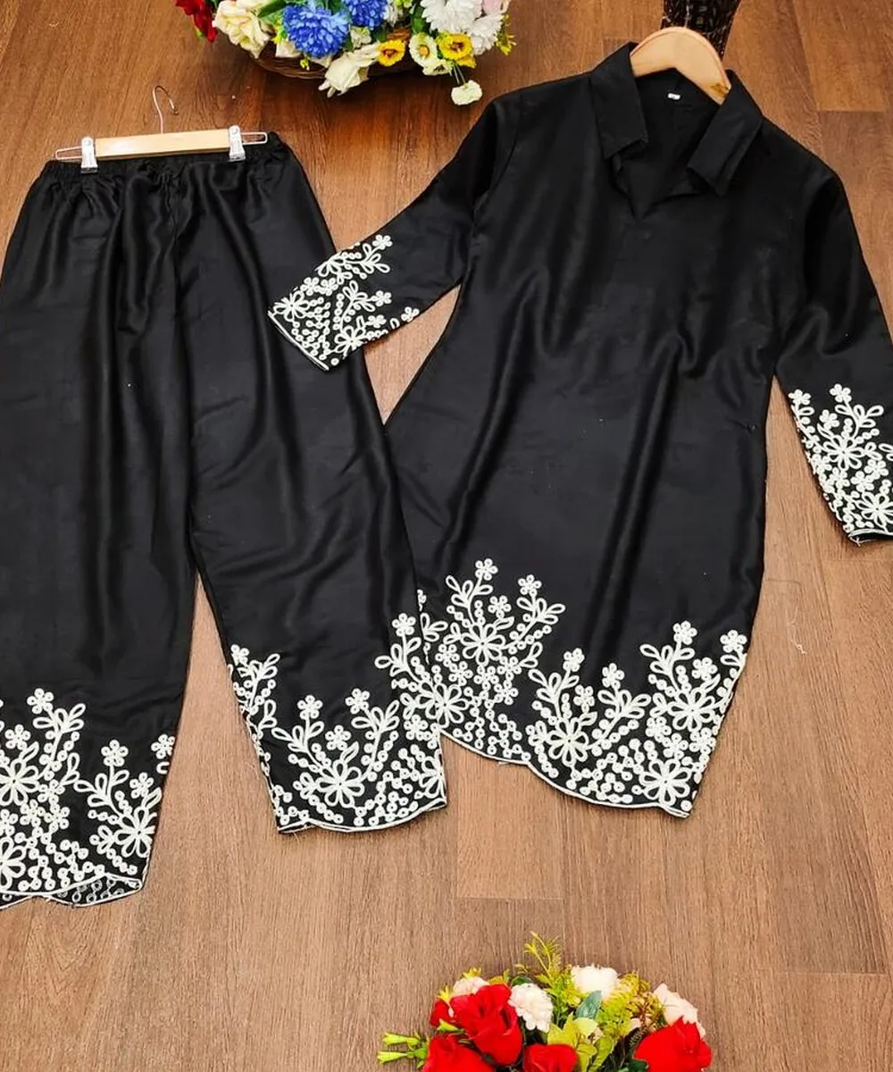 sari with blouse cheap low price wholesale market ladies saree party wear wedding Indian net fabrics lace border embroidery work