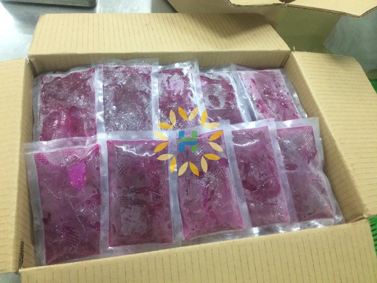 High Quality Vietnam Cheapest Price Tropical Fruit With Global Gap Certificate IQF Red Dragon Fruit / Frozen Pitaya