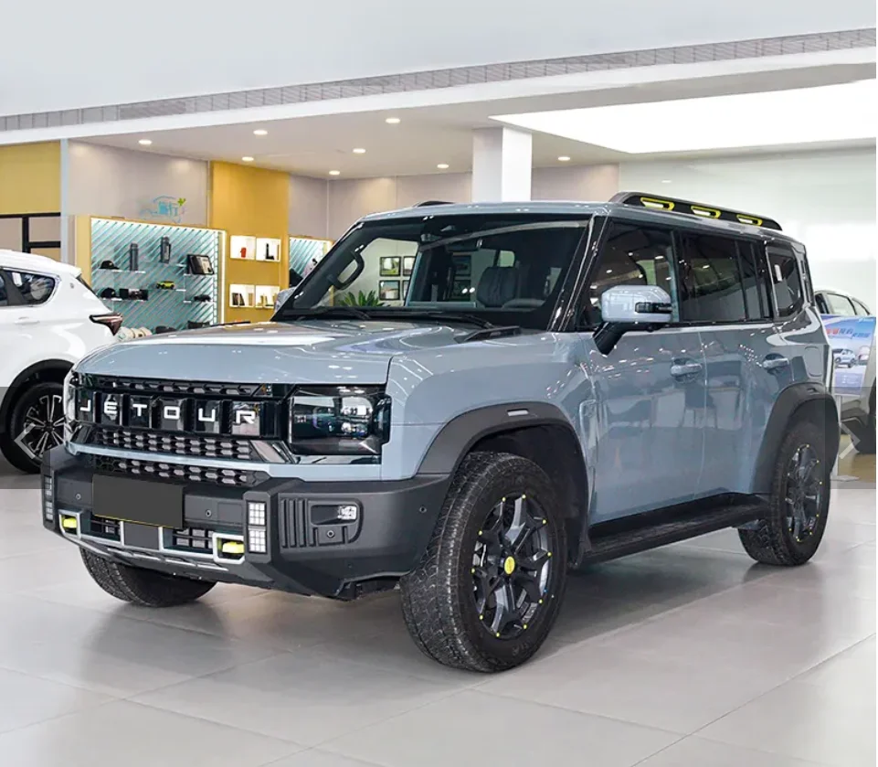 Most popular Jetour traveller city off-road car automatically switch to four-wheel drive mode