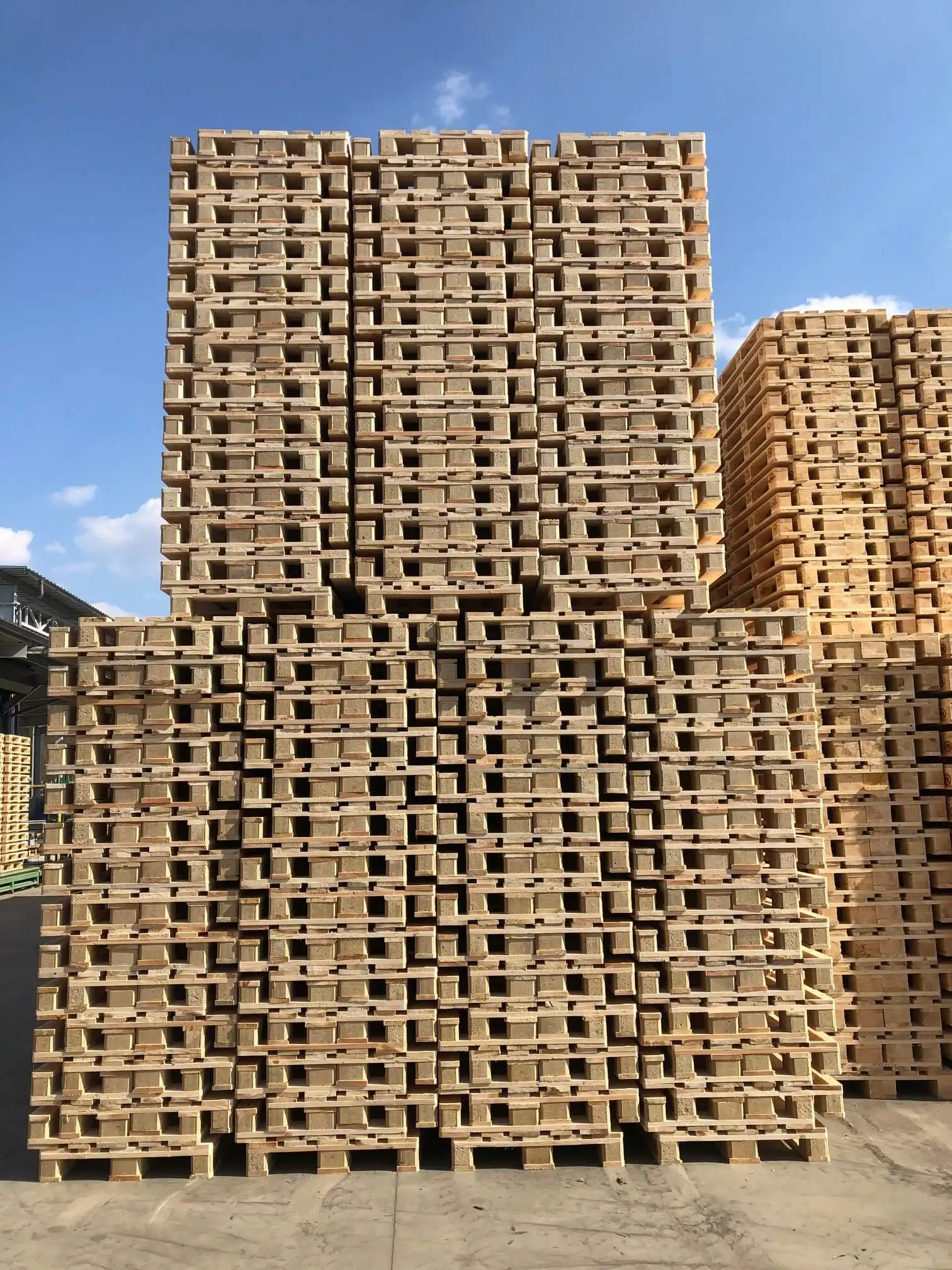 Best Price Strong New Epal/ Euro Wood Pallets/ Pine Wood pallet