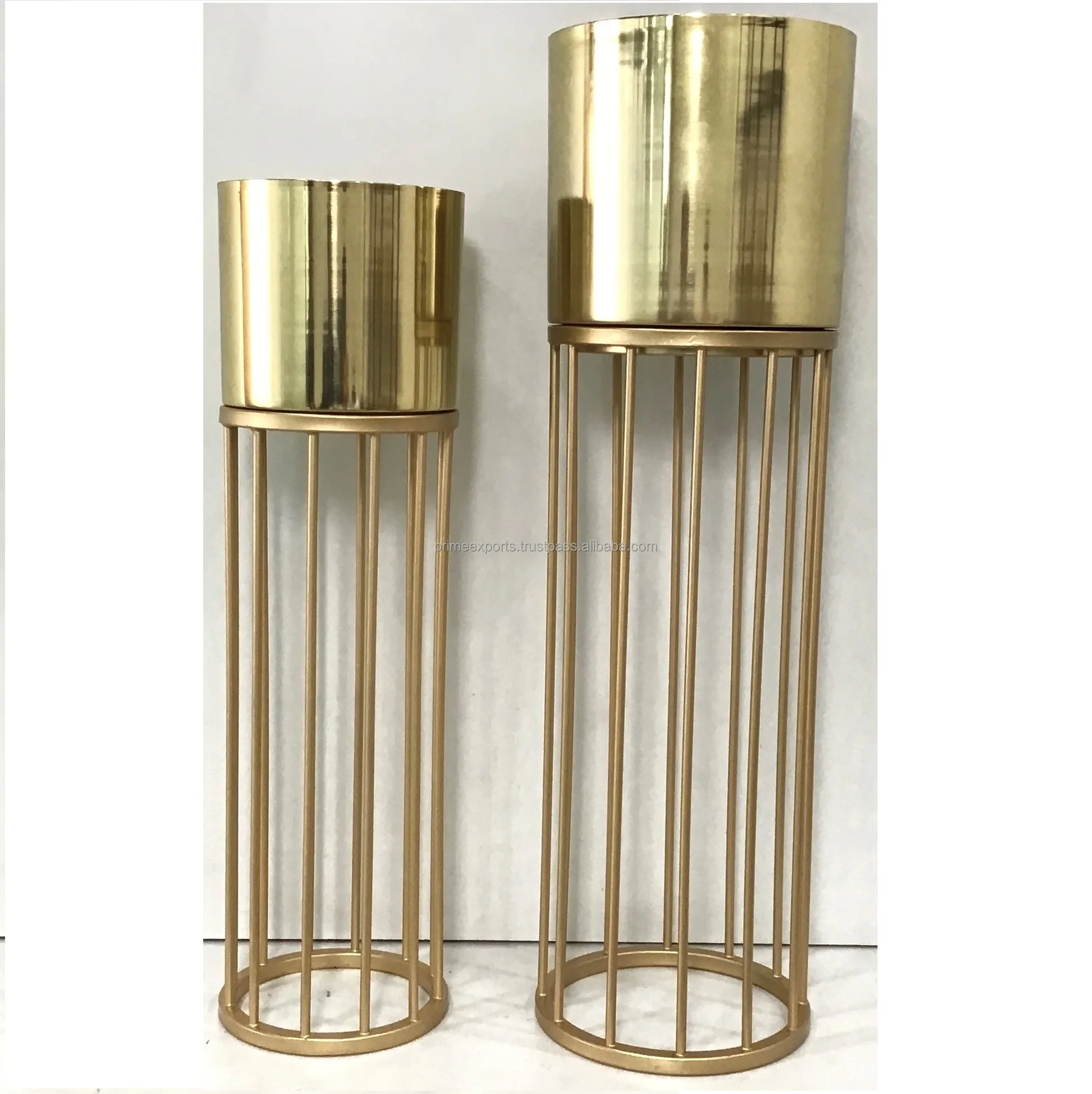 Iron wire metal flower planter stand for home interior and exterior decor scandinavian and nordic style flower pot planter stand