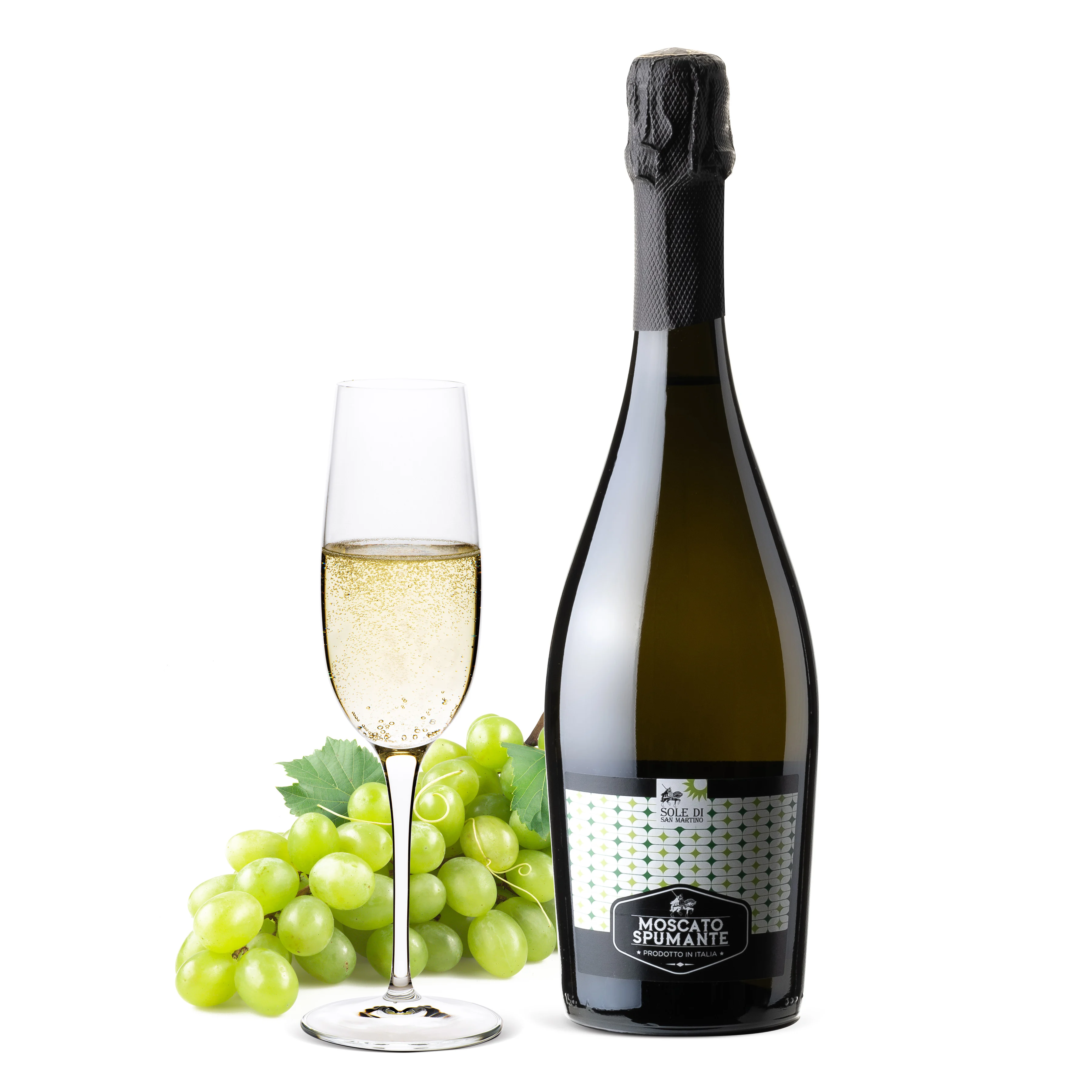Italian white sparkling wine Moscato Spumante Collio 750 ml made in Italy table wine quality product glass bottle