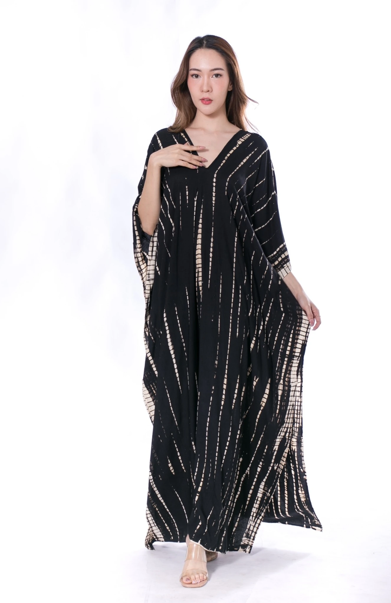 Free Size Printed Pattern Tie Dye Summer Dress Women Casual Stripe Batwing Plus Size Boho Clothing in Black Color