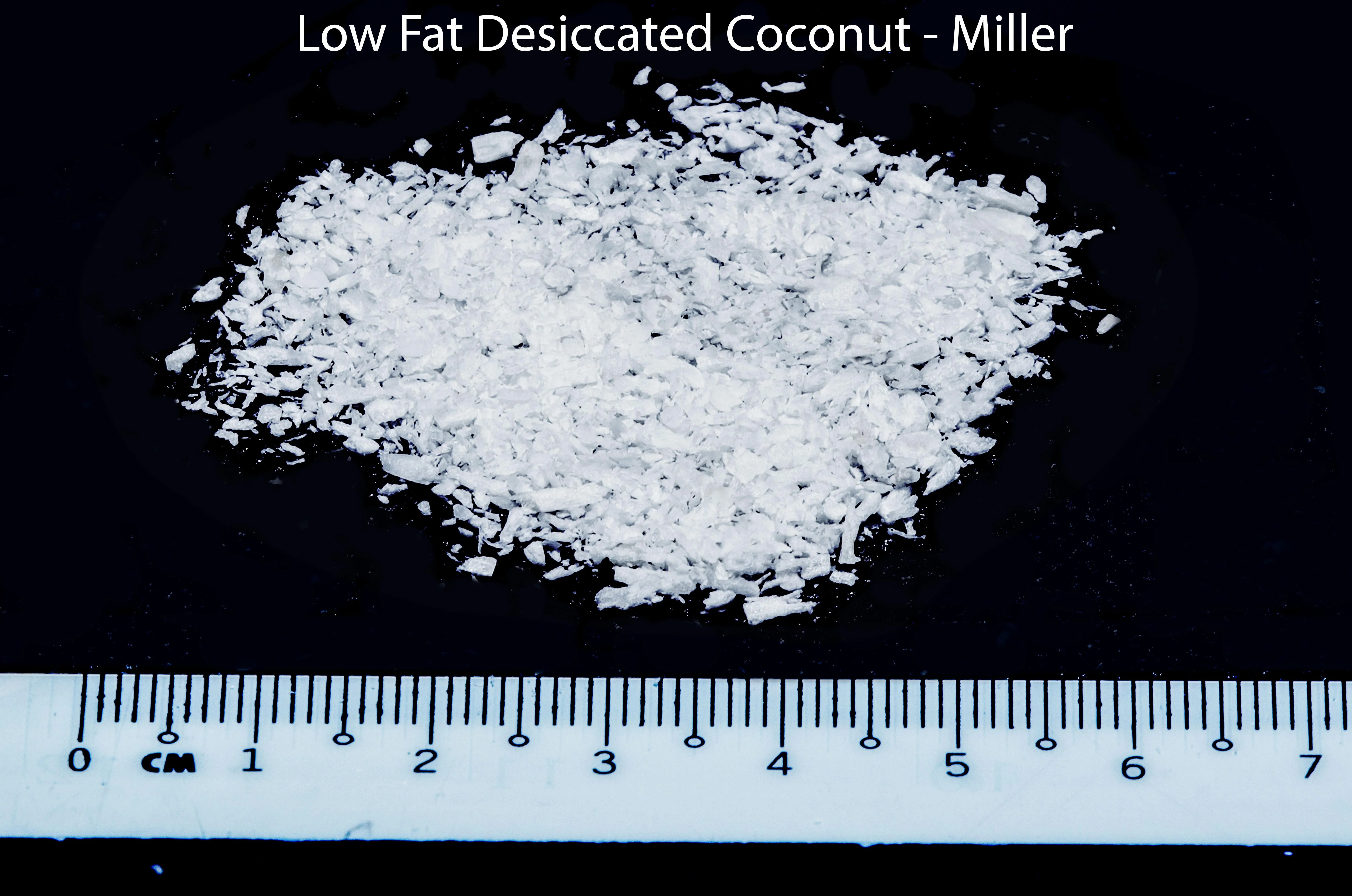 Bulk Storage Packaging Low Fat Miller Grade Desiccated Coconut 25kg Natural Sweet Snacks Suitable for Baking Cooking