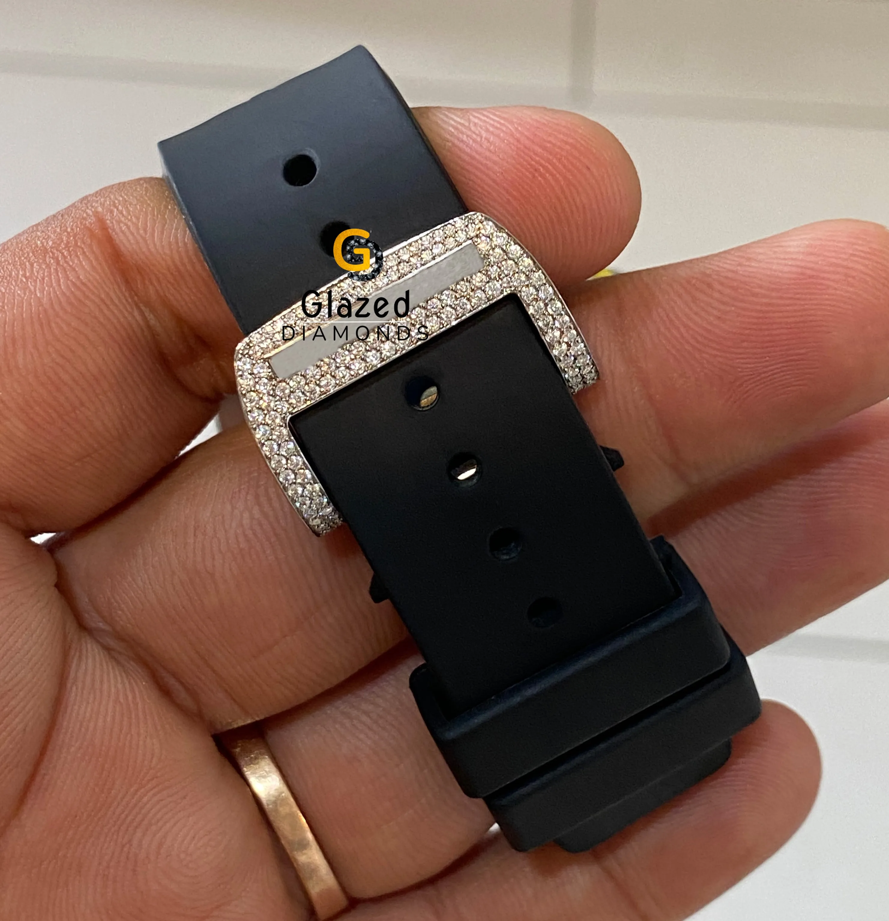 Designer Hip Hop Personalized Moissanite Watch Enhanced With Round Brilliant Cut VVs Clarity Diamonds Iced Out For Men