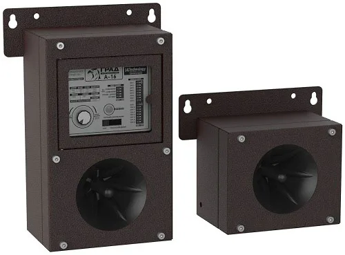 Crops, vineyard, garden bird scarer (agricultural bird control system)