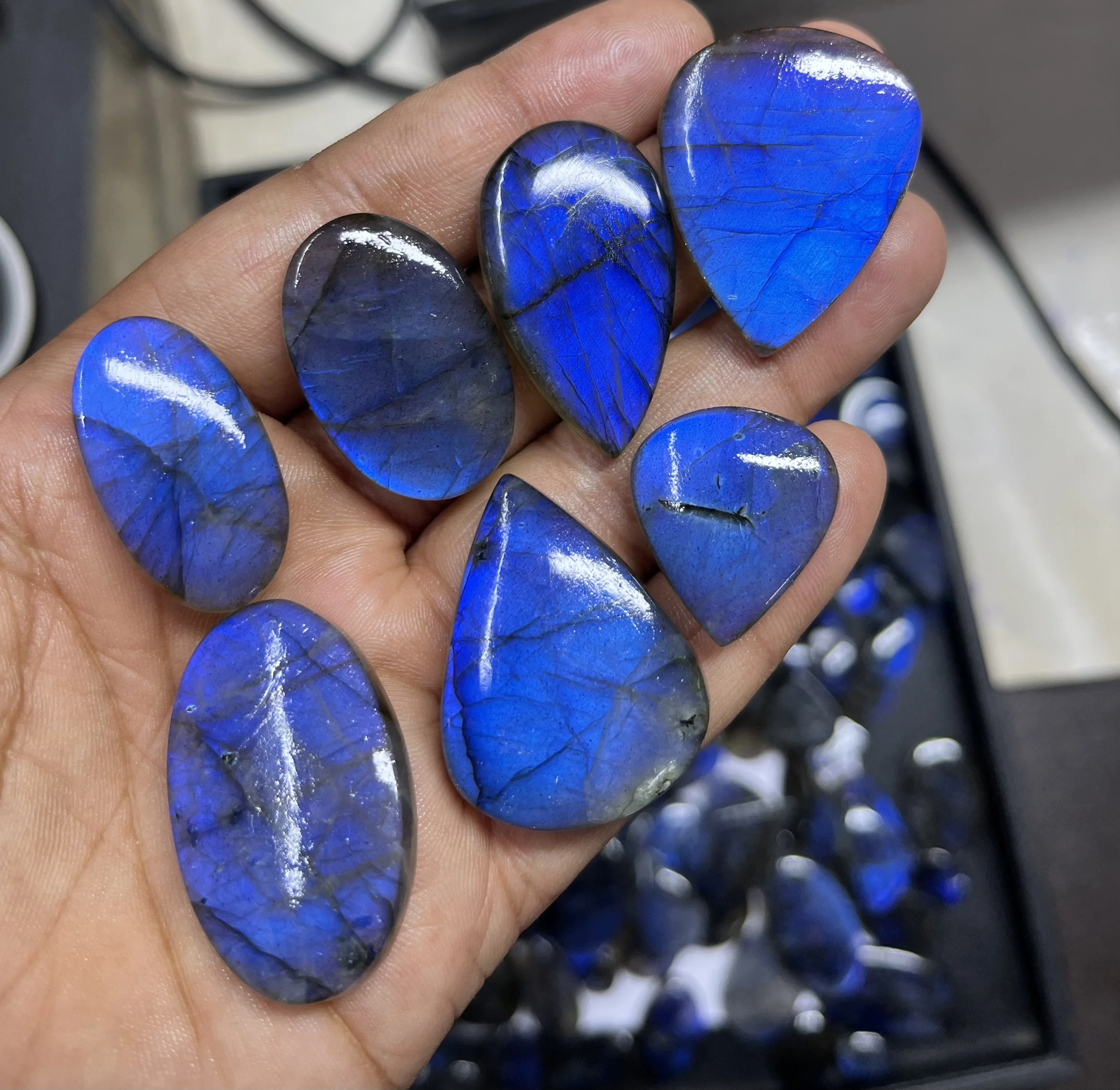 Голубая вспышка, лабрадоритовые Кабошоны, свободные драгоценные камни для изготовления ювелирных изделий и обертывания проволоки, кабошон класса ААА, оптовая цена, партия