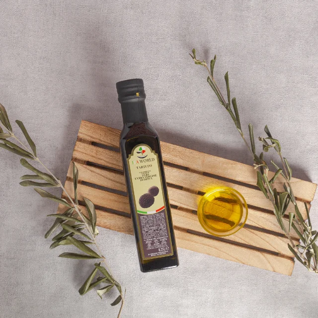 Premium Quality Extra Virgin Olive Oil Made in Italy Flavored Black Truffle Itaworld For Restaurant