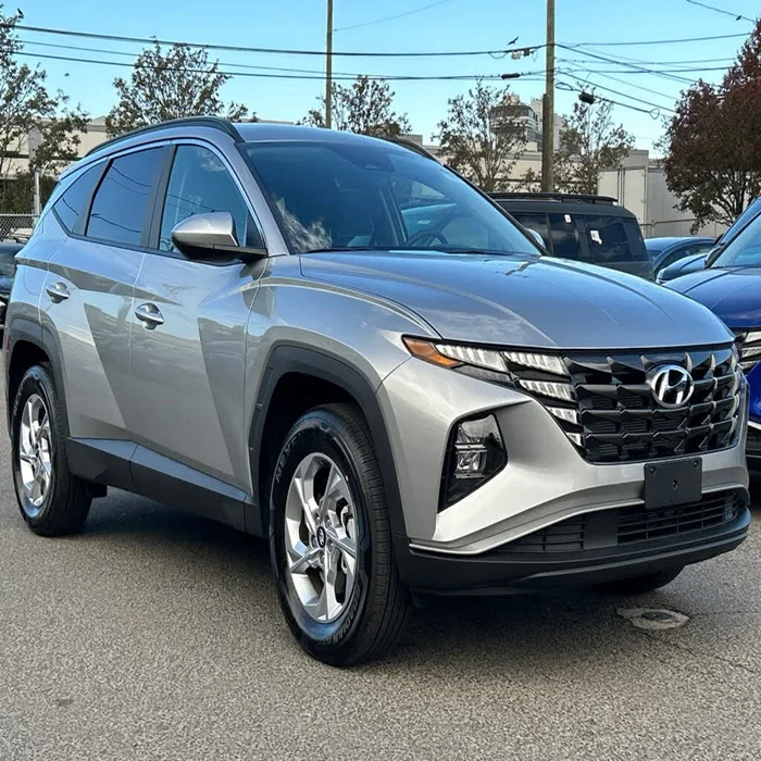READY TO SHIP HYUNDAII TUCSON AWD FULL OPTION