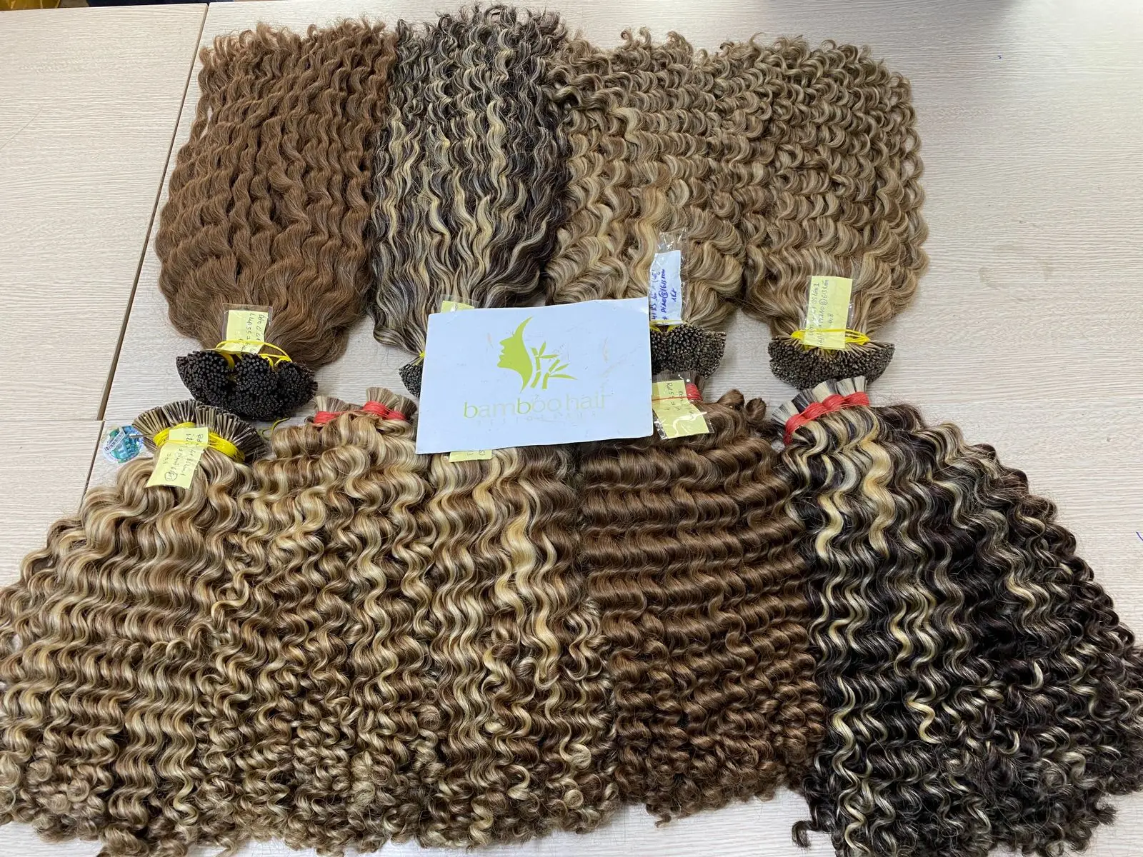 High Quality Bulk Hair Extensions Best Selling 200g 250g 300g Wavy Curly Water Wave Bamboo Hair Wholesale Price Genius Weft