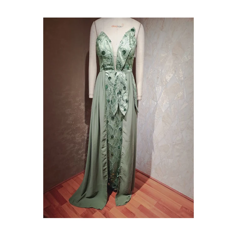 Minimal Market Price of Party Fancy Dresses for Women Wedding Wear Best Quality Stylish Dress Available with Custom Logo