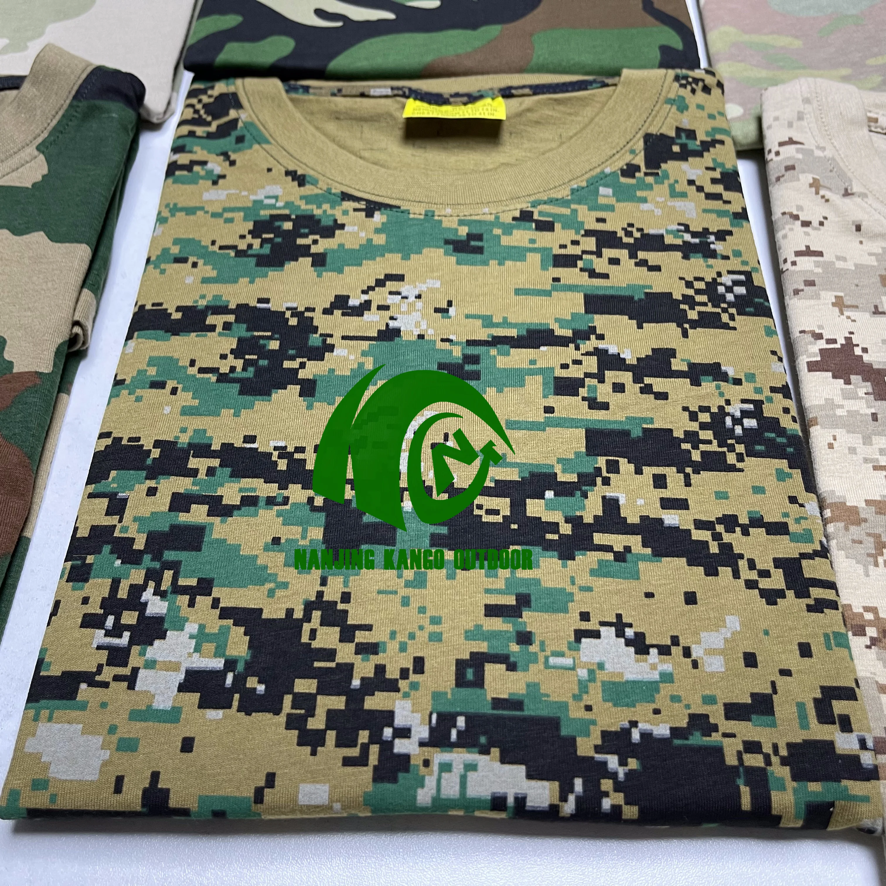 KANGO  Wholesale T shirt knitted mesh quick dry Sport Athletic Printed Short Sleeve Fitted Tactical Camouflage T shirt For Man