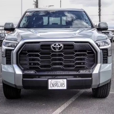 H & S Подержанный грузовик 2023 TOYOTAS TUNDRA LIMITED LHD CLEAN VIN