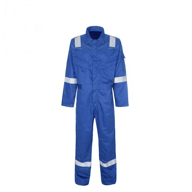 Disposable Microporous Coverall Type 5/6 Hospital Uniforms Overalls for Men Disposable Coverall Work Wear Security Protection