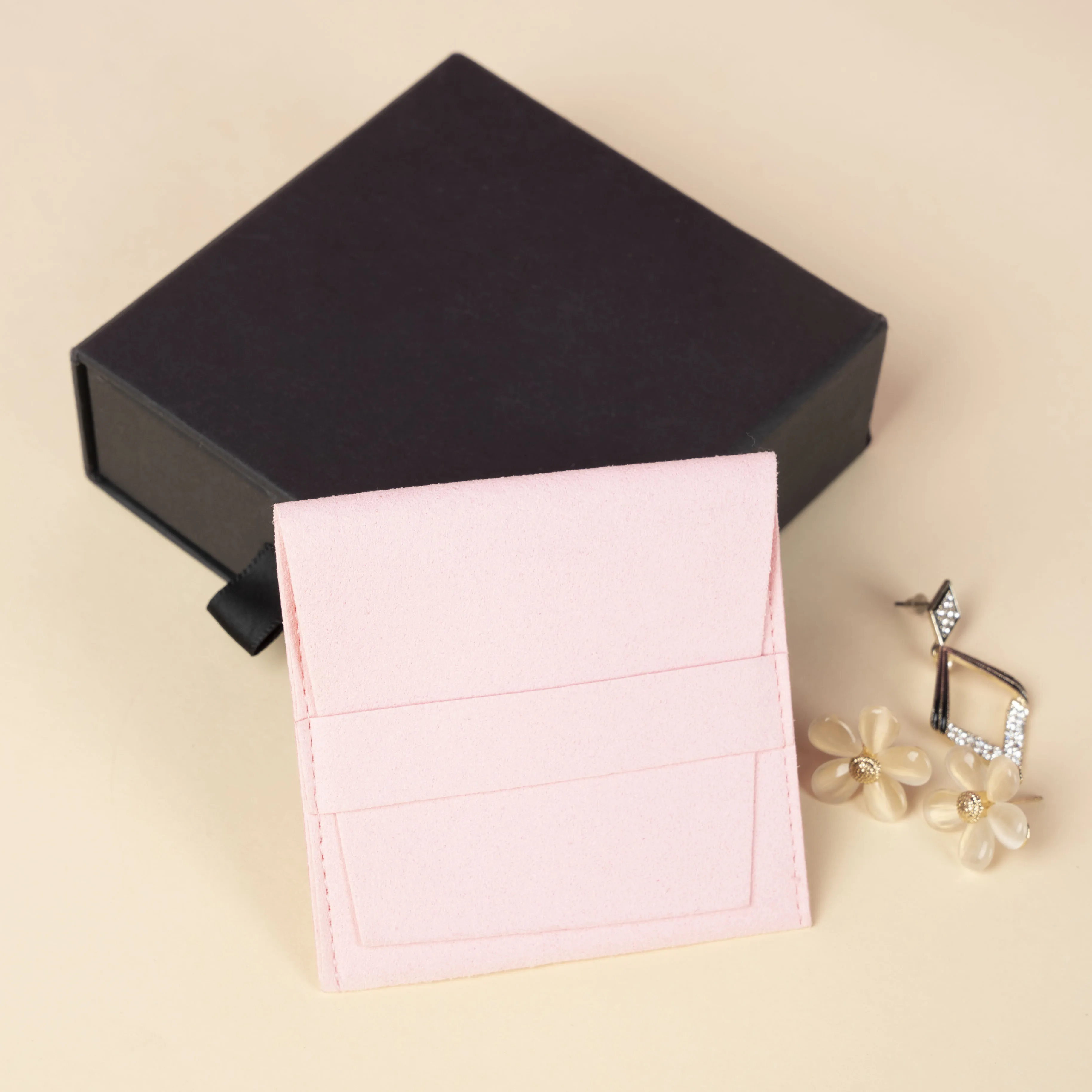 Ivory Microfiber Button Jewelry Pouch With Holder Custom Hot Stamped Suede Envelope Jewelry Pouch