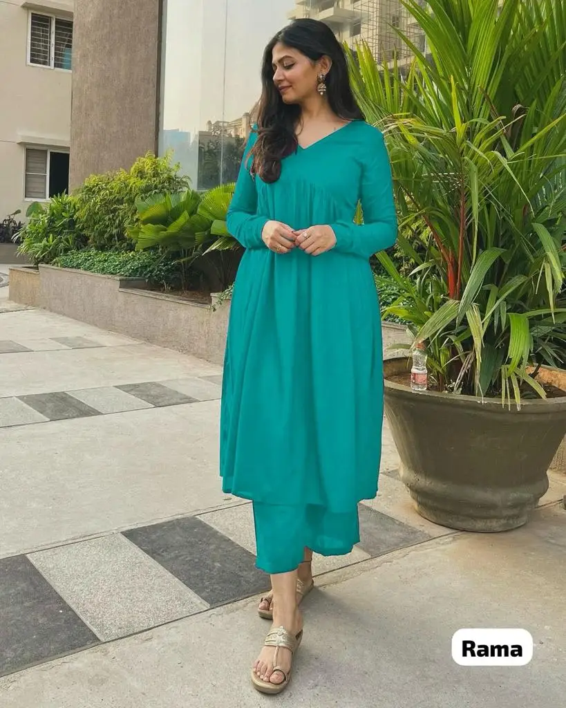 Индийская и Пакистанская Одежда Kurtis для повседневной носки использование чистого вискозы Женская Куртис с брюки традиционная одежда женщин